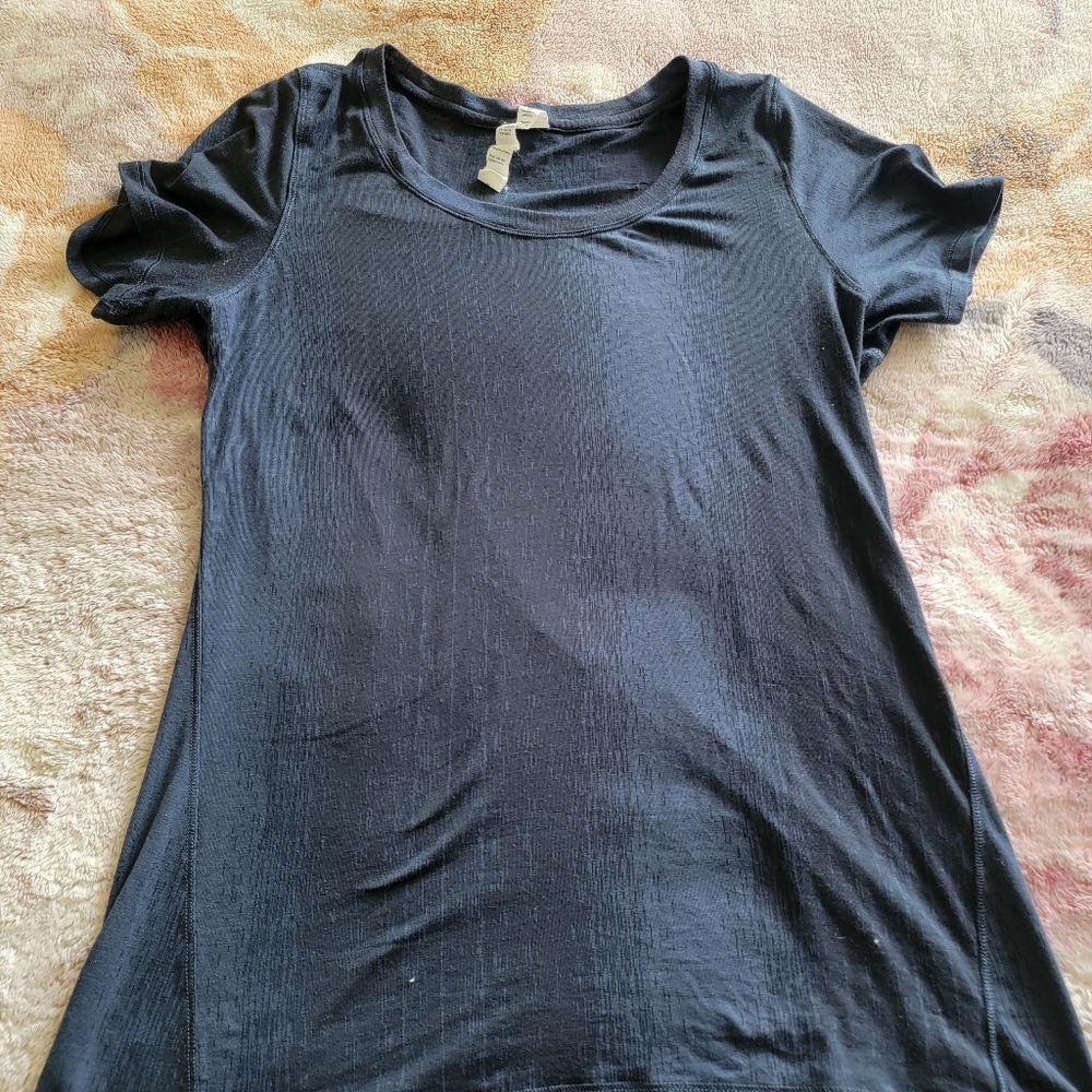 Lightweight Lululemon Navy Blue Sports Shirt